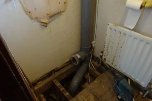 Connect toilet pipe to existing cloakroom soil pipe
