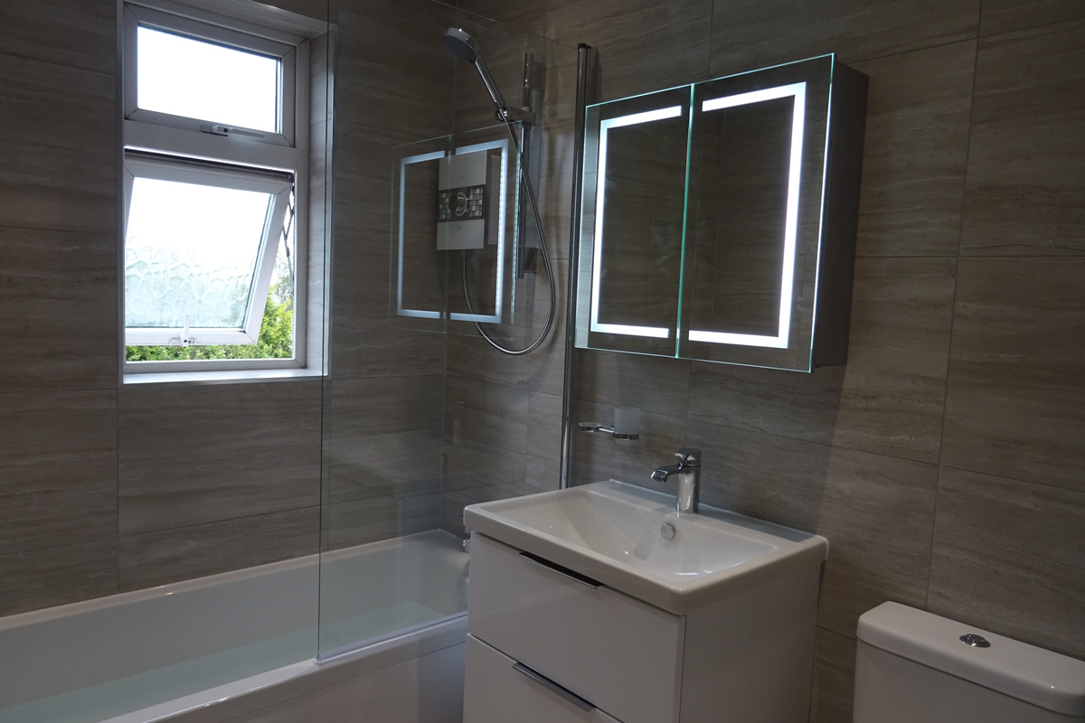 Modern Fitted Family Bathroom Wainbody Avenue South Coventry